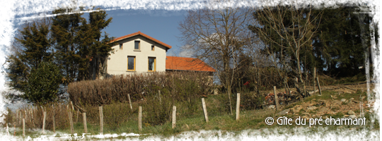 vue du gîte depuis l'extérieur